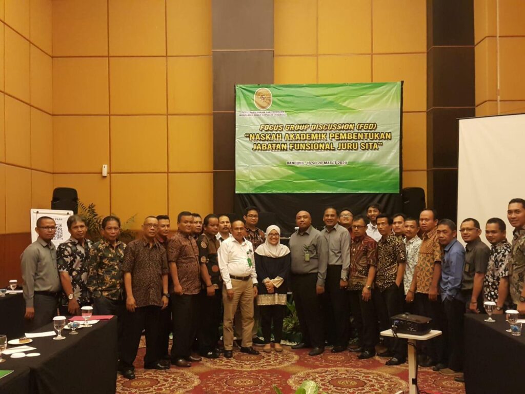 Para Juru Sita Pengadilan Jawa Barat Hadiri Diskusi Puslitbang Hukum dan Peradilan MA