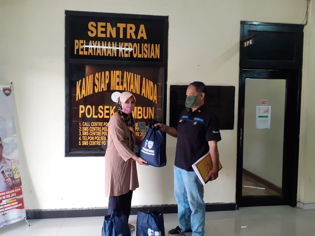 Polsek Tambun Berikan Bansos kepada Yatim dan Dhuafa Yayasan Para Aulia Indonesia