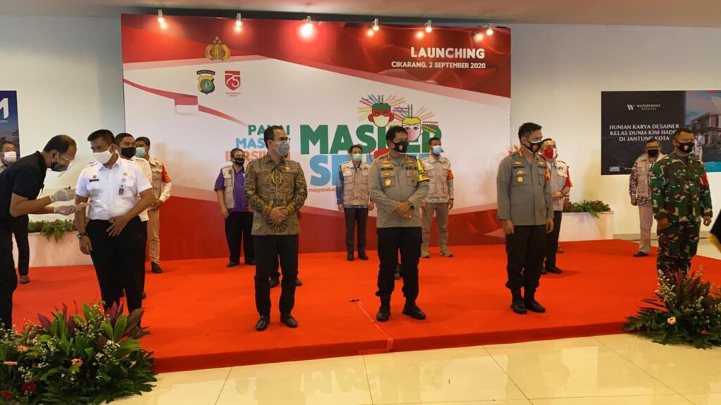 Polda Metro Jaya Adakan Kegiatan Pembagian 250.000 Masker Kain