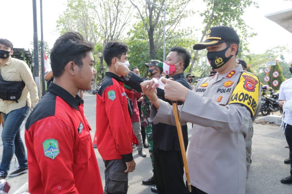 Kampanye Pakai Masker dan Jaga Jarak Serentak di Majalengka, Kapolres Ajak Masyarakat Patuhi Protokol Kesehatan