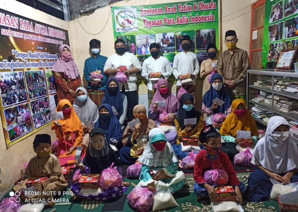Ketua Yayasan Para Aulia Indonesia: Santunan Rutin dan Doa Bersama Anak Yatim & Dhuafa, Serta Berbagi Nasi Kotak Setiap Jum’at Berkah