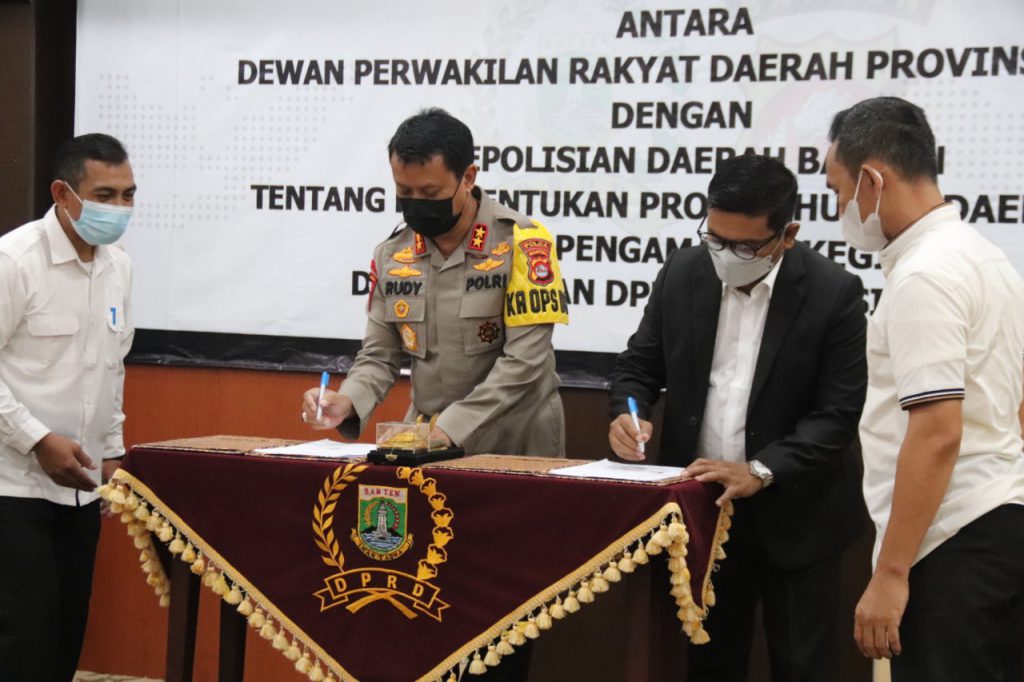 Kapolda Banten dan DPRD Provinsi Banten Tandatangani Nota Kesepahaman Kerjasama