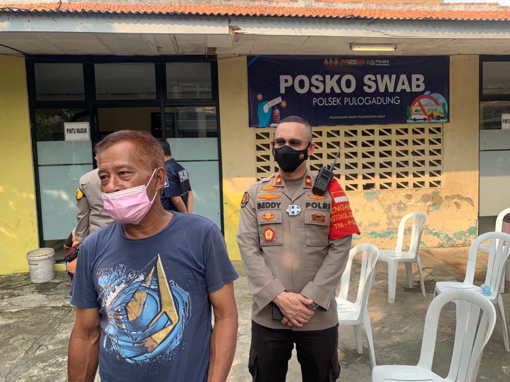 513 Warga Pulogadung Pulang Kampung, Polisi Sediakan Swab Gratis