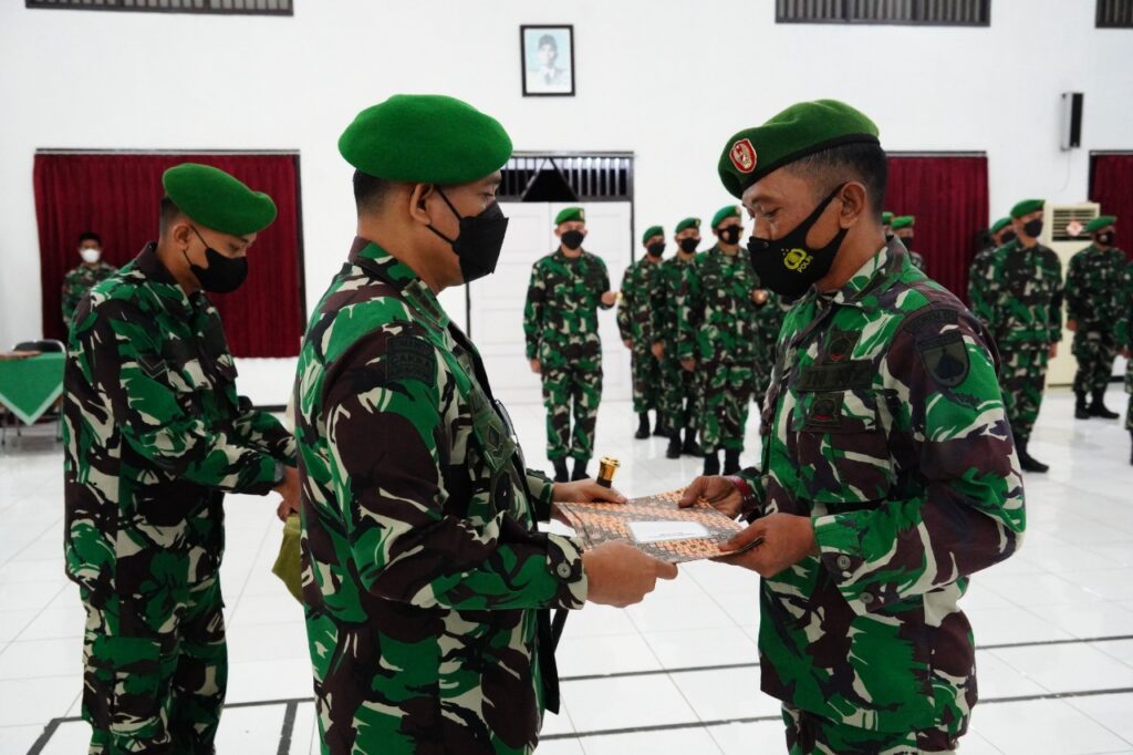 Danrem 071/Wijayakusuma Pimpin Upacara Penyambutan Personel BKO Penebalan Apter Di Wilayah Kodam XVIII/Kasuari TA. 2020