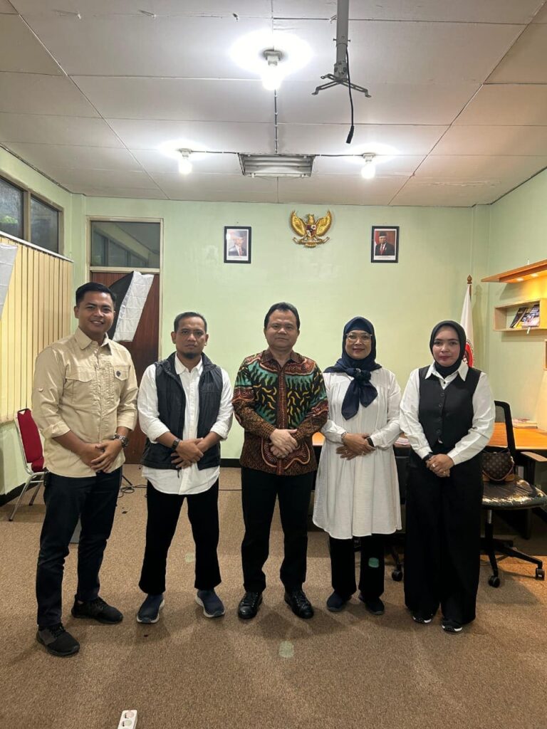 Ketua GERMAS PPA silaturahmi dengan Irjen Pol(P) Dr. Ronny F Sompie S.H.M.H